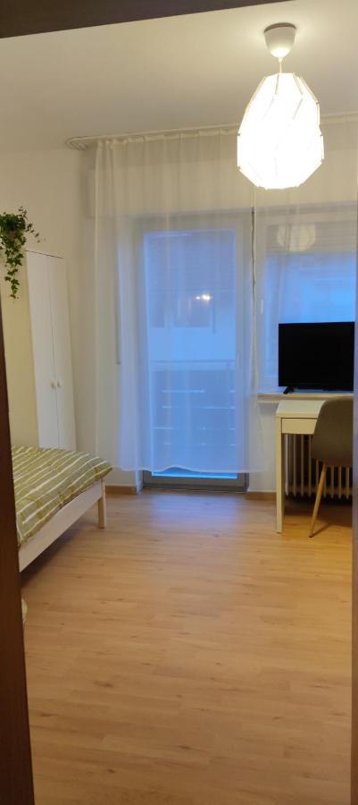 Schoene Und Optimal Gelegene Wohnung Og Weisskirchen Exteriér fotografie